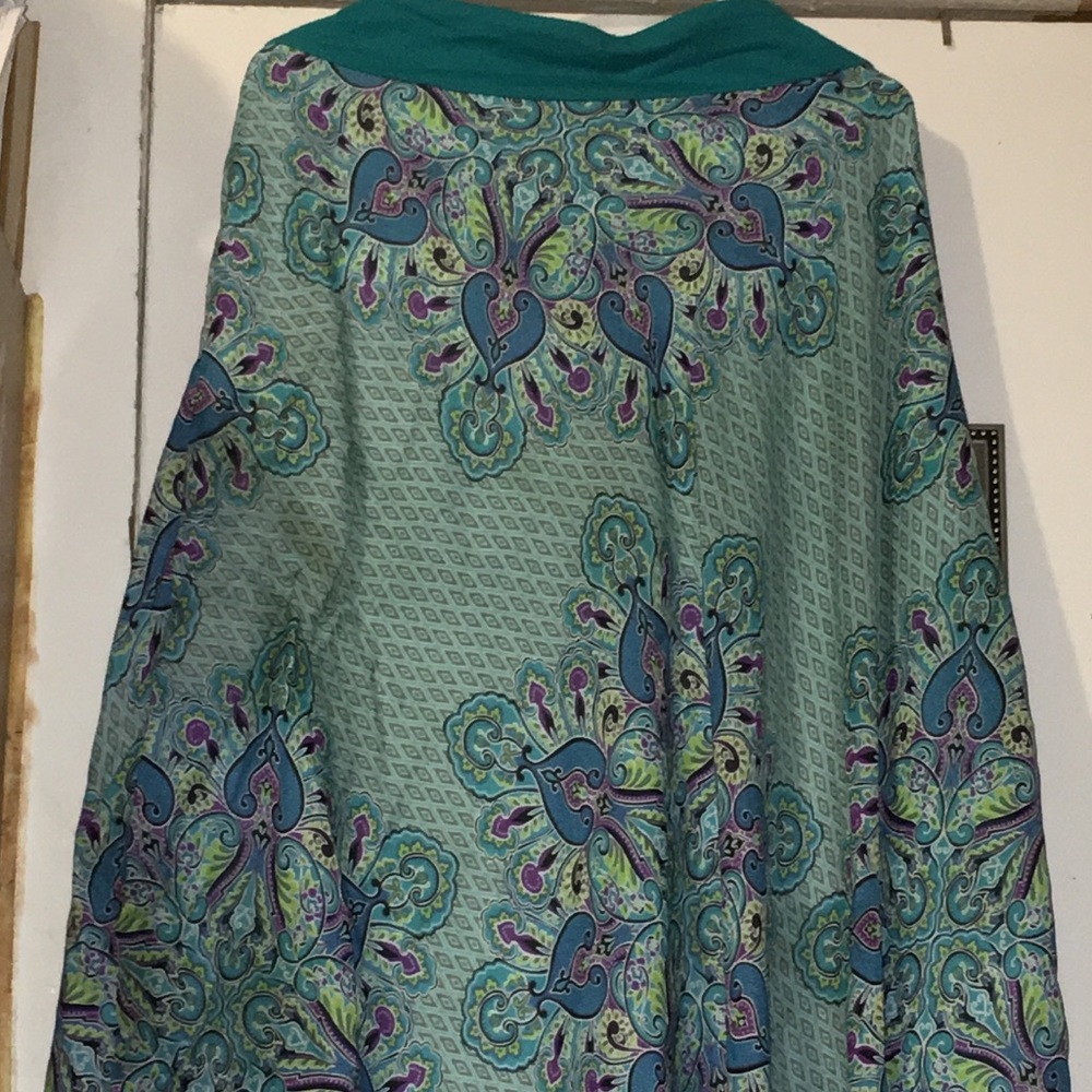 Maxi skirt with turquoise blue peacock design